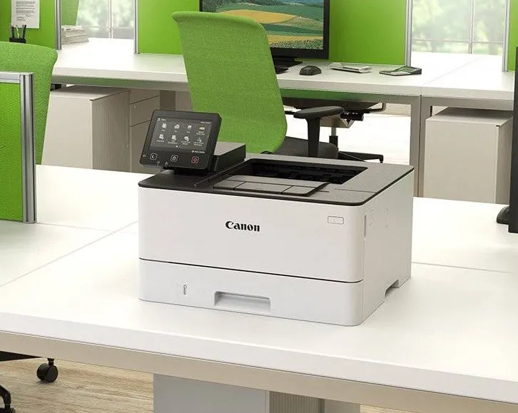 Экономит рабочее пространство