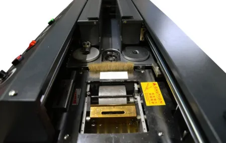 Термоклеевая машина Front DX-J60A4 (арт. 8239)