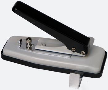 Дырокол Warrior 33059а (арт. 1174)