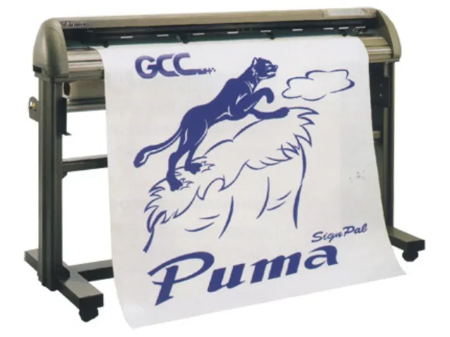 Режущий плоттер GCC SignPal PUMA II S-132S