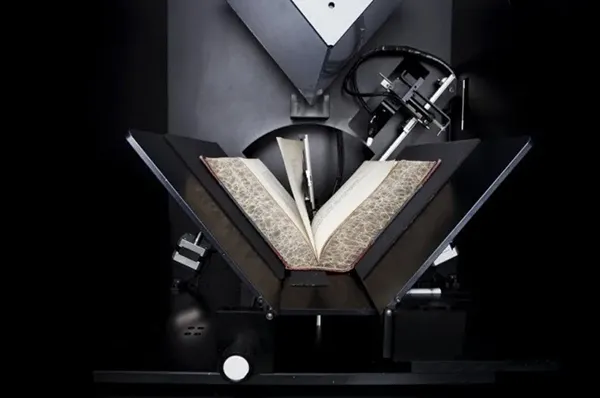 Книжный сканер Qidenus ROBOTIC Book Scan 4.0 A3+ (арт. ROBOTICBOOKSCAN4.0A3)