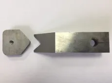 Нож Bulros R8 для Bulros DC-30 (арт. CA-P-Kni-DC30-R08-___-Pa)