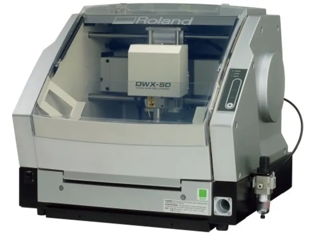 Фрезерный центр Roland Dental Milling DWX-50