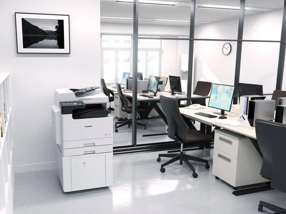 imageRUNNER 2425 в офисе imageRUNNER 2425 в офисе