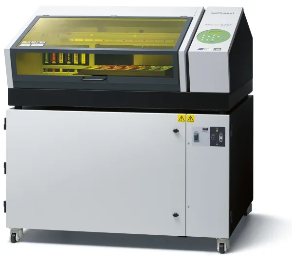Плоттер Roland VersaUV LEF-20