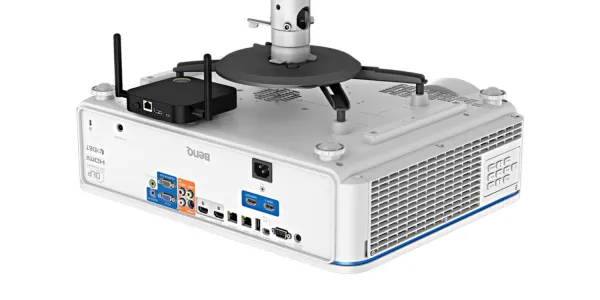 Инсталляционный проектор BenQ LU950 (арт. 9H.JJ677.15E)