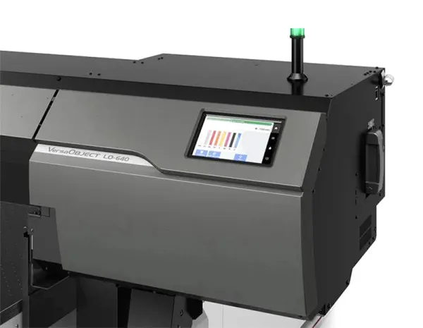 Планшетный УФ-принтер Roland LO-640-F3, 6-8-цветный (CMYKReOrGlW), 1.6 м х 2.5 м (арт. LO-640-F3)