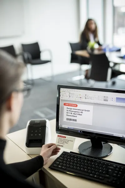 Принтер для печати наклеек Brother QL-810W (арт. QL810WUA1)