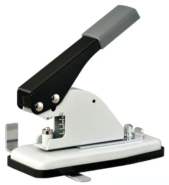 Дырокол Warrior 33100 (арт. 5018)