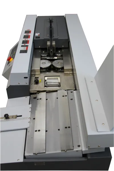 Термоклеевая машина Bulros professional series 60M-A3 (арт. BT-D-avt-60M3-600-430-El)