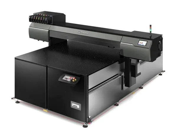 Планшетный УФ-принтер Roland LO-640-F3, 6-8-цветный (CMYKReOrGlW), 1.6 м х 2.5 м (арт. LO-640-F3)