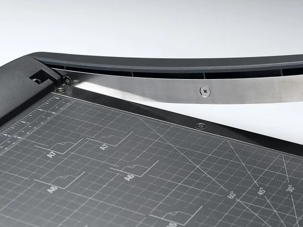 Резак сабельный Rexel ClassicCut™ CL100 (арт. 2101970)