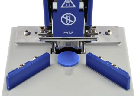 Обрезчик углов Warrior AD-1 (арт. 1448)