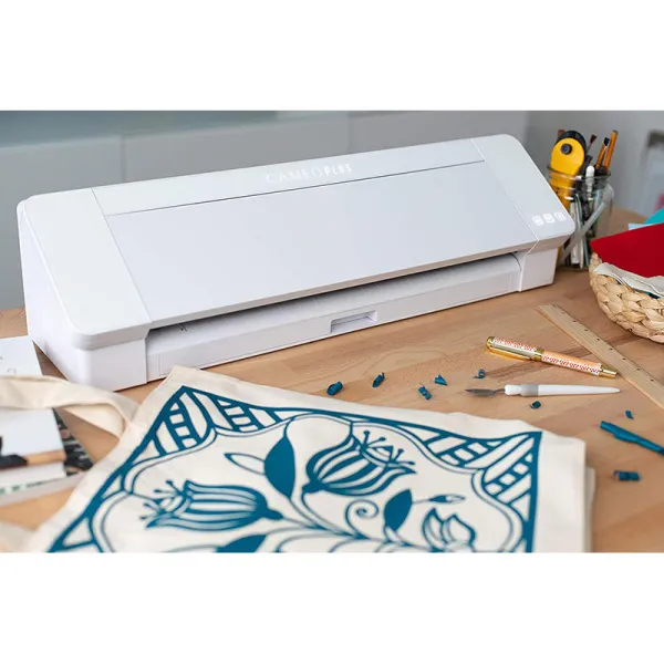 Режущий плоттер Silhouette America CAMEO 4 PLUS White (арт. SILH-CAMEO-4-PLUS-5T)