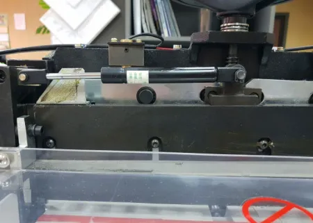 Гильотинный резак Front 4305 (механический) (арт. 8237)