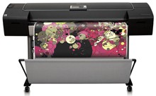 Акция Zачетный подарок от OfiTrade и HP!<br>При покупке принтера HP Designjet цветной сетевой лазерный принтер в подарок!