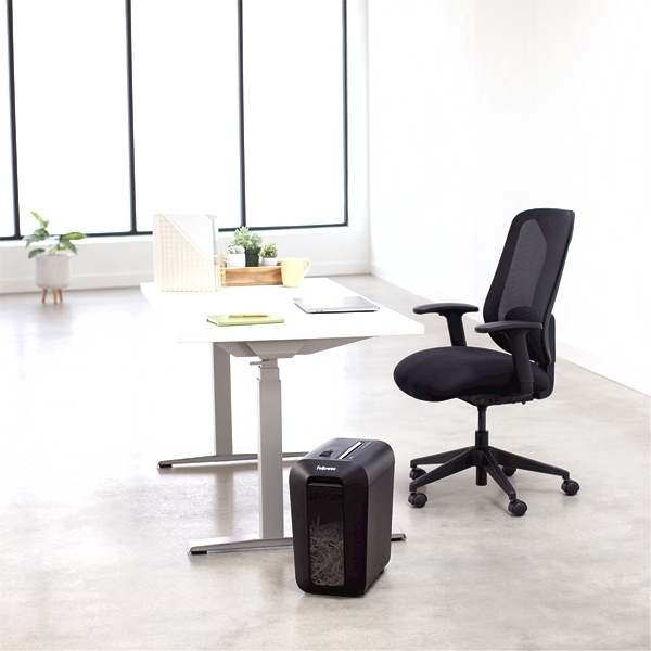 Уничтожитель документов Fellowes Powershred LX65 (арт. FS-44007)