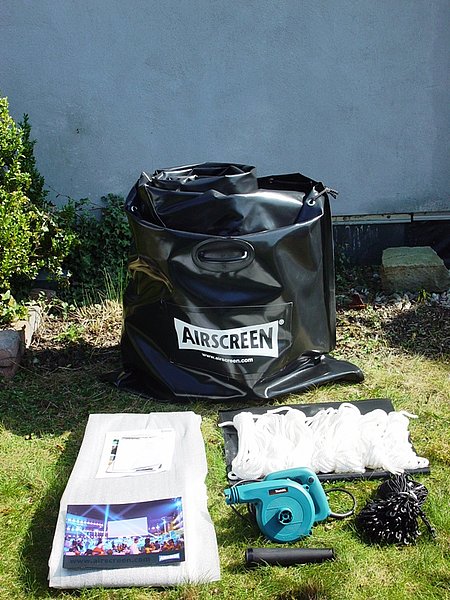 Мобильный надувной экран AIRSCREEN Airtight 7,32 х 4,12 (арт. AIRAI732412)