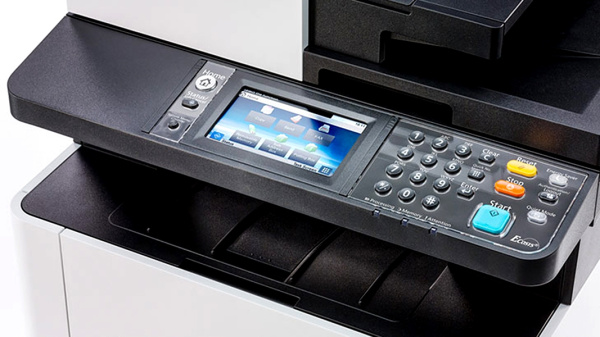 МФУ лазерное цветное Kyocera ECOSYS M5526cdn (Печать / Сканирование / Копирование / Факс, А4) (арт. 1102R83NL0)