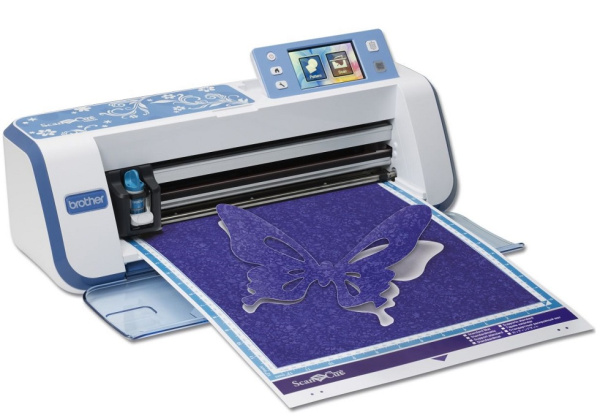 Режущий плоттер Brother ScanNCut CM840