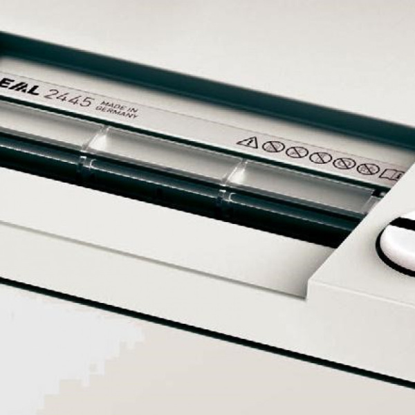 Уничтожитель документов Ideal 2445CC с маслёнкой (2х15 мм) (арт. IDLSR24452CC_O)