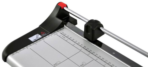 Резак роликовый KW-Trio 13016 / 3016 (арт. 13016/3016)