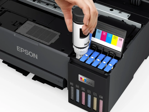 Принтер струйный цветной Epson EcoTank L8050 (арт. C11CK37405)