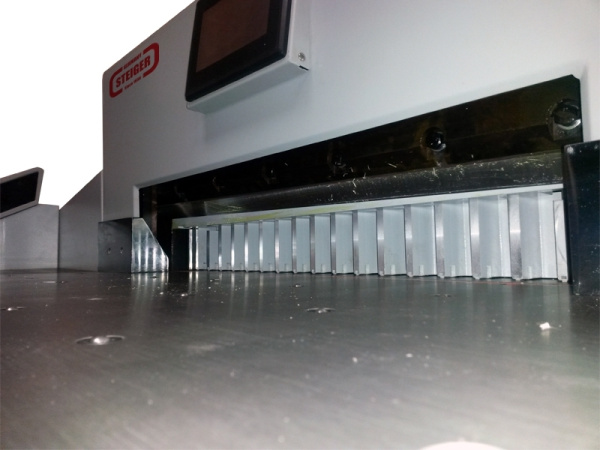 Резак гильотинный Steiger HP-720 (арт. 4377)