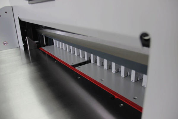 Резак электрический гильотинный Bulros Professional series 7208B (арт. CG-D-Ele-728B-Ele-Ele-Pr)