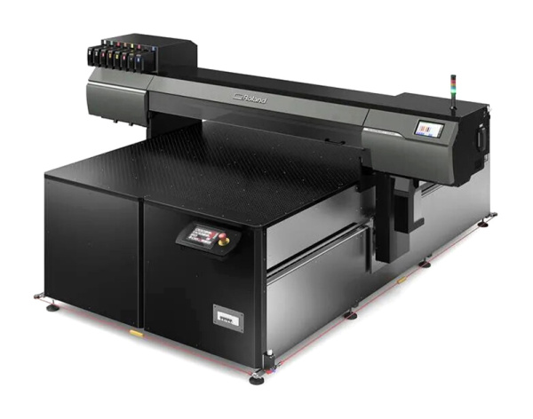 Планшетный УФ-принтер Roland LO-640-F3, 6-8-цветный (CMYKReOrGlW), 1.6 м х 2.5 м (арт. LO-640-F3)