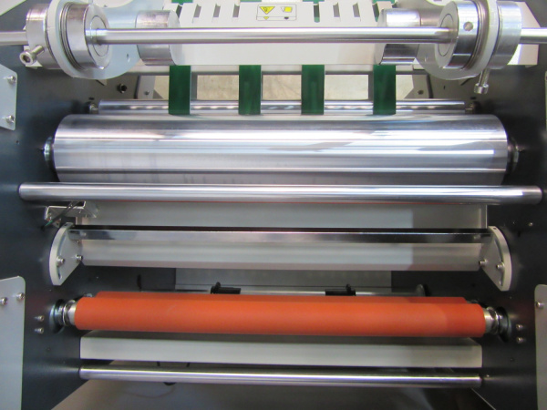 Рулонный ламинатор Bulros professional series S-490 (арт. LR-D-pro-S490-MSA-B_O-__)