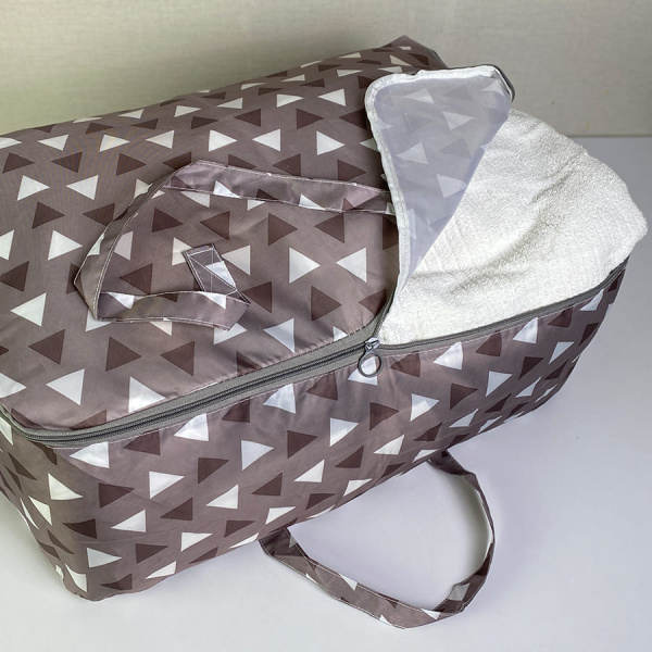 КОФР с ручками ГЕЛЕОС Бэг-02 (L), серый треугольник (арт. БЭГ-02Л)