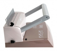 Переплетчик ГЕЛЕОС БП-16 коричневый на пластиковую пружину, А4 (арт. БП16пк)