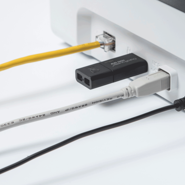 Сканер документов Brother ADS-2700W (арт. ADS2700WUN1)