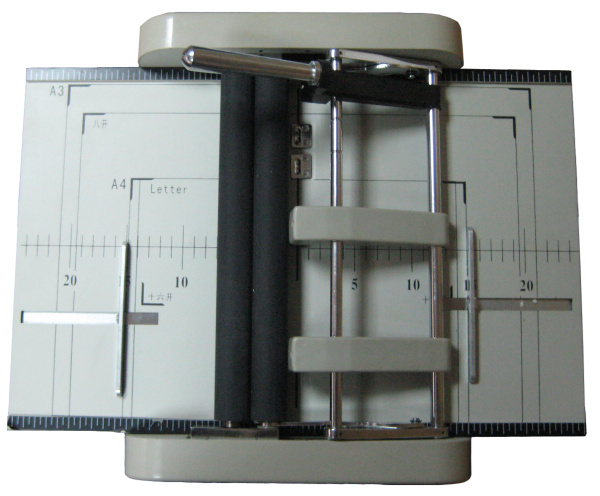 Буклетмейкер Bulros T-01 (арт. BM-D-ste-T-01-pAv-A5_-A3)