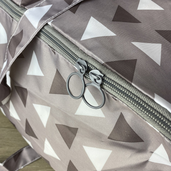 КОФР с ручками ГЕЛЕОС Бэг-02 (M), серый треугольник (арт. БЭГ-02М)